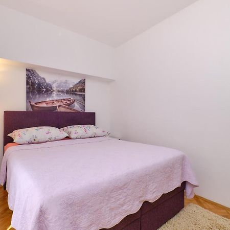 Snjezana Apartment Mali Lošinj Екстериор снимка