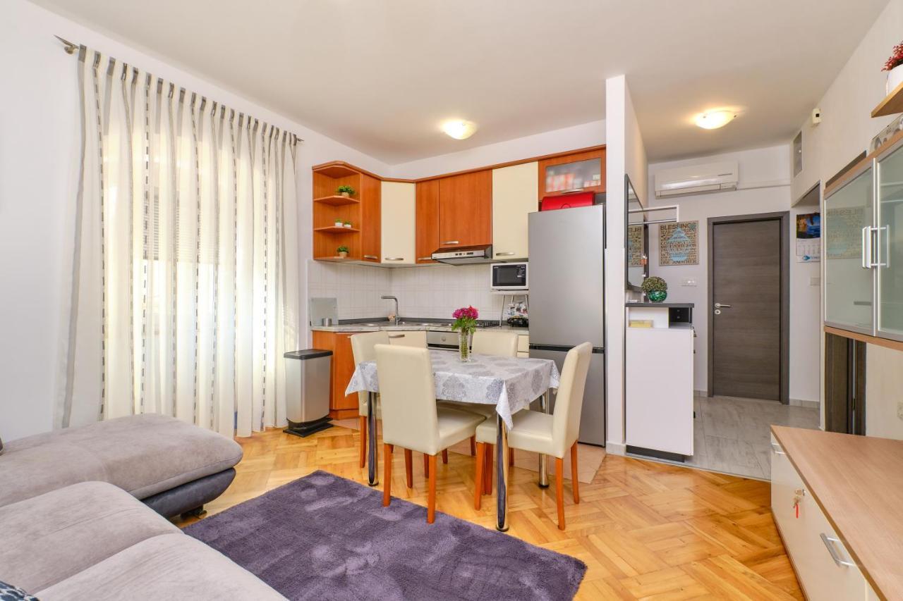Snjezana Apartment Mali Lošinj Екстериор снимка